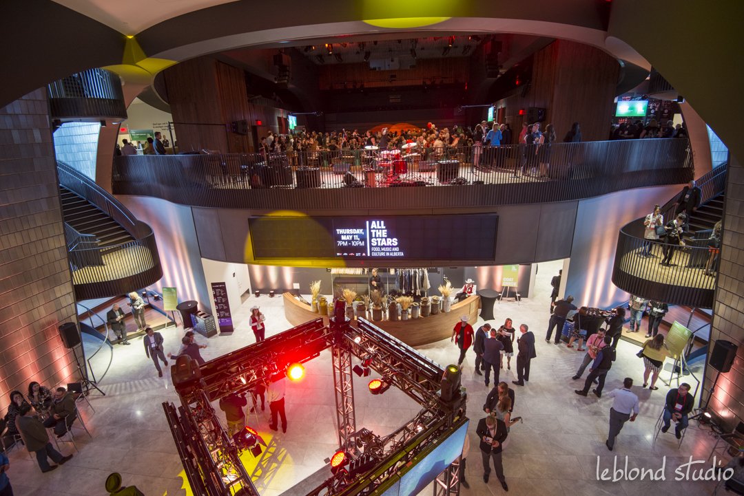boomgoesthedrum's tweet photo. #EventInReview: @Rendez_VousCAN's #AllTheStars welcomed the world to #yyc! Check out the blog for details! #RVC2017 https://t.co/dqp1aRv5wA https://t.co/dpEE3jQ88X