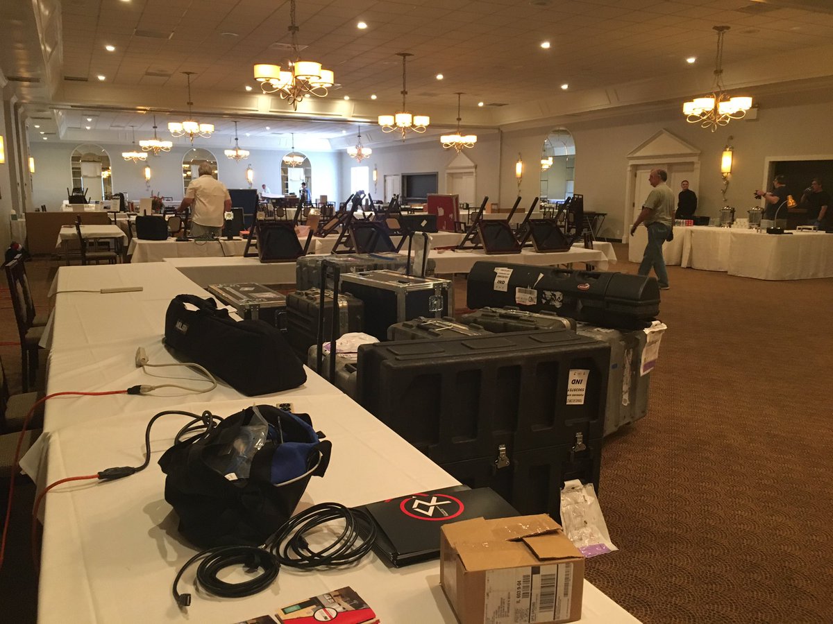 DuncanVideo's tweet image. Getting boxes unloaded as we set up for our showcase. See you all tomorrow!