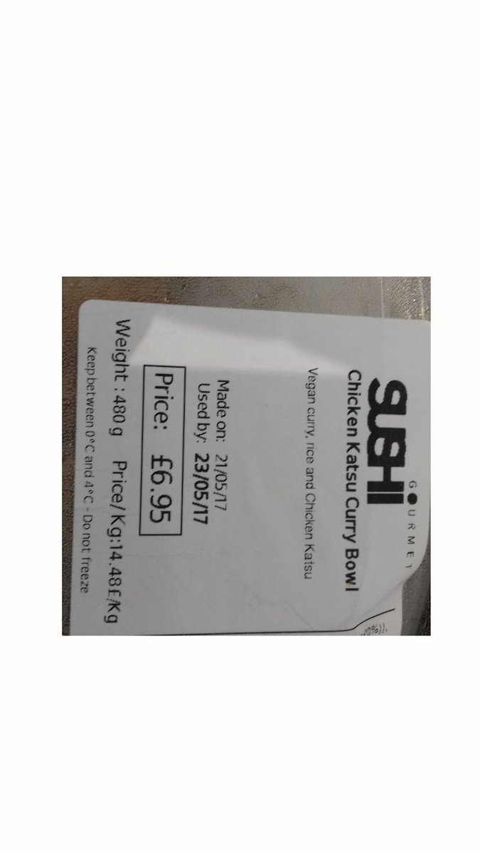 R_Channon's tweet image. Because most vegans like their curries with a side of chicken, right?