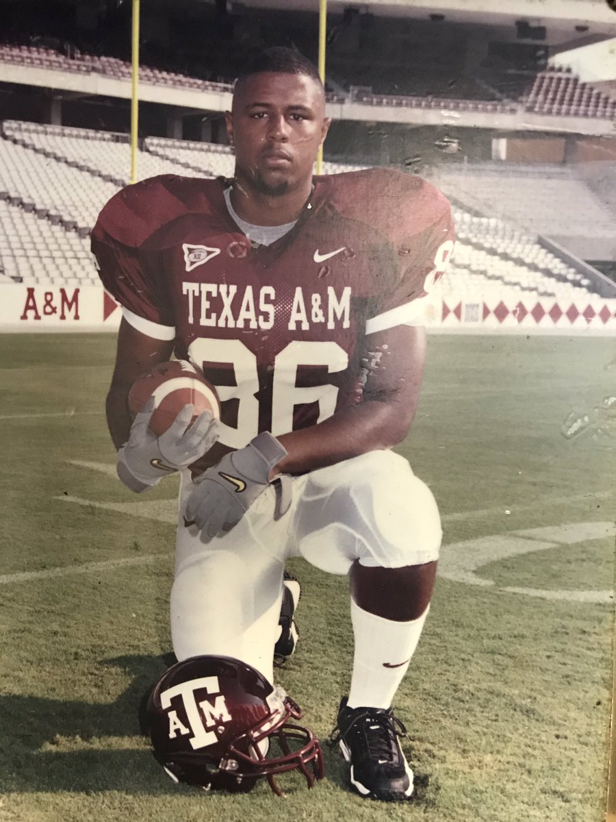 isaiah_spiller's tweet image. I am extremely honored and Blessed to have received my first SEC offer from Texas A&amp;amp;M University! My dad's alma mater! #GigEm