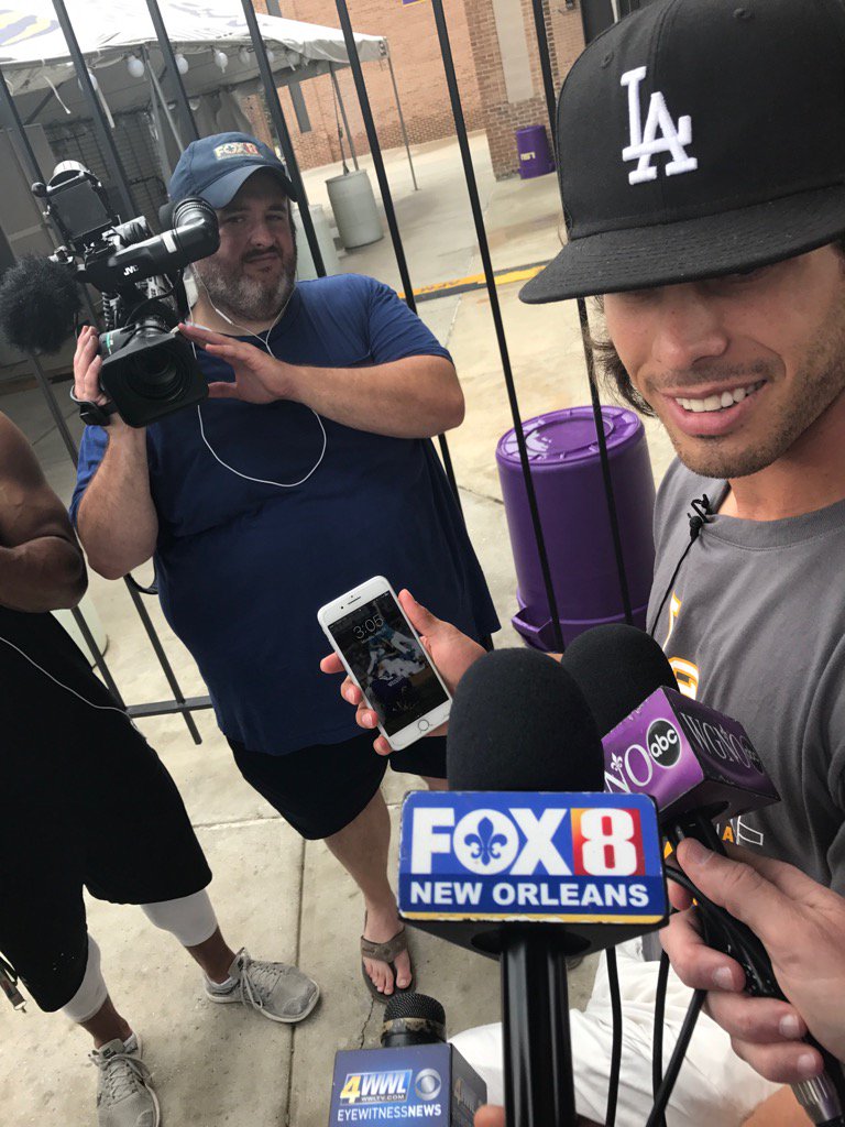ChrisHaganTV's tweet photo. .@KramerR3's phone background's been Coastal Carolina's dogpile in the Box since June '16. Talk about motivation. https://t.co/bSmMofYVsB