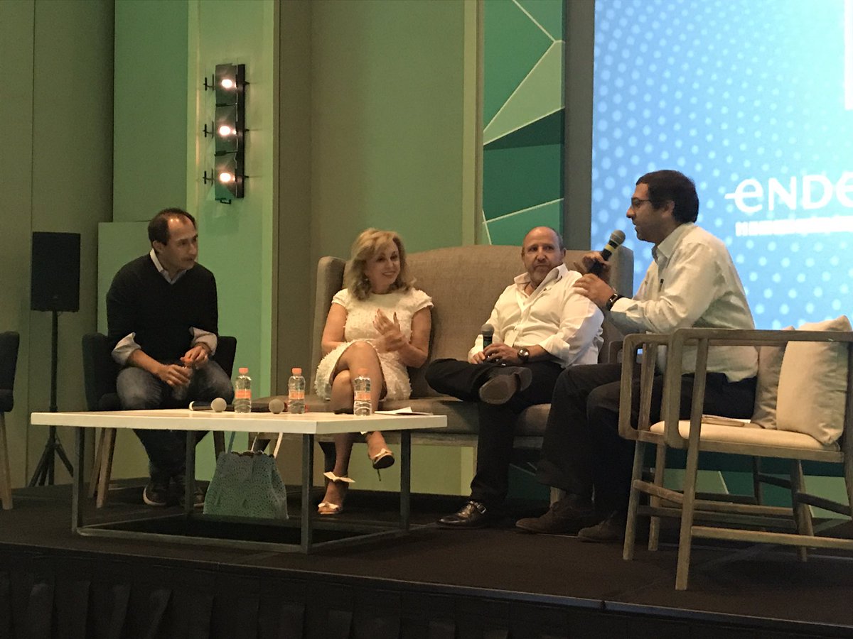 Grandes rolemodels mexicanos <a href="/bismarcklepe/">Bismarck Lepe</a> @WizelineMx <a href="/SofttekMX/">SofttekMX</a> @kionetworks hablando con <a href="/serebrisky/">Diego Serebrisky (@serebrisky.bsky.social)</a> <a href="/INCmty/">incMTY</a> @EndeavorMexico #HighImpact