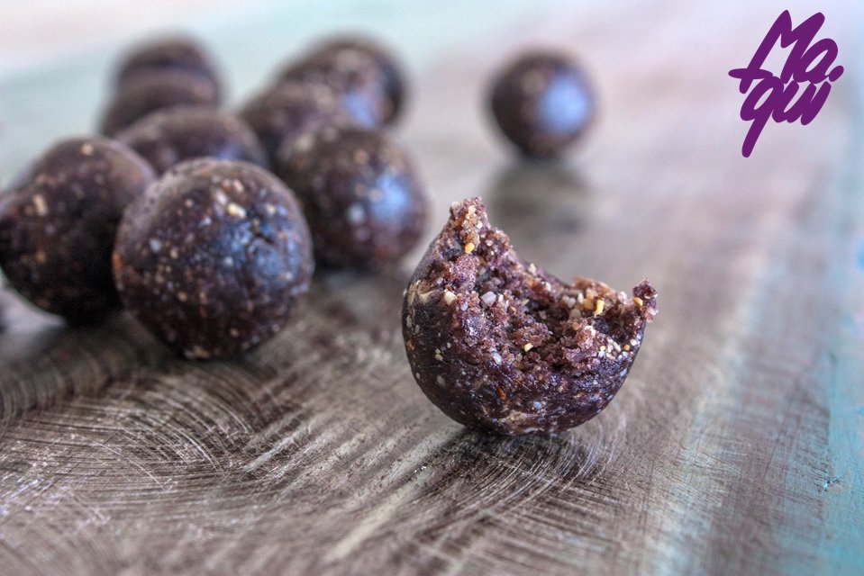 MaquiSuperFruta's tweet photo. Bolitas de Maqui y frutos secos👌 
Exquisitas, llenas de antioxidantes y muy fáciles de preparar, receta en https://t.co/4m5bSbEG9K https://t.co/L4APVxU7Ui