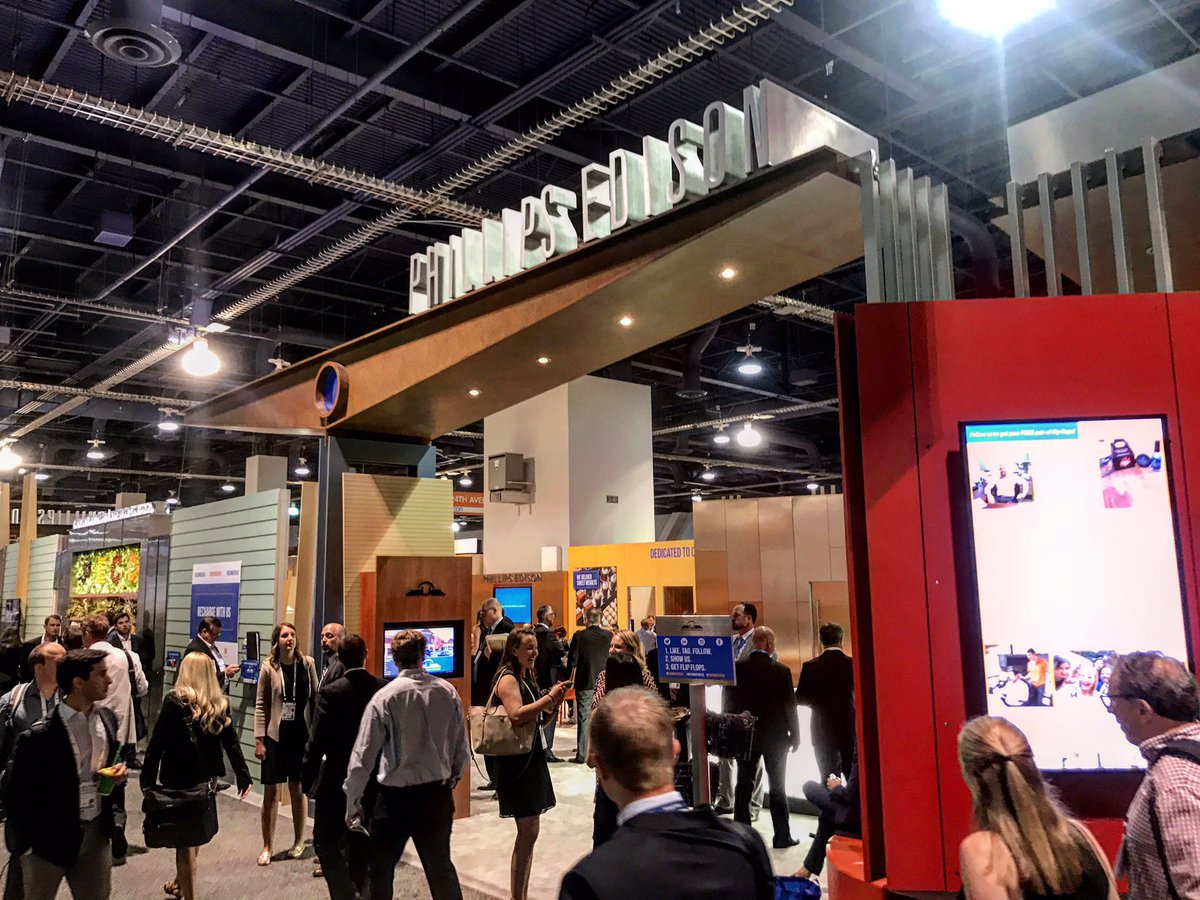 BlauJournal's tweet photo. Check out @PhillipsEdison in the South Hall #233 Q Street. #phillipsedison #reconfresh #icsc2017 #ICSCREcon #blaujournal #realestatenews https://t.co/VzI0ex8VVv