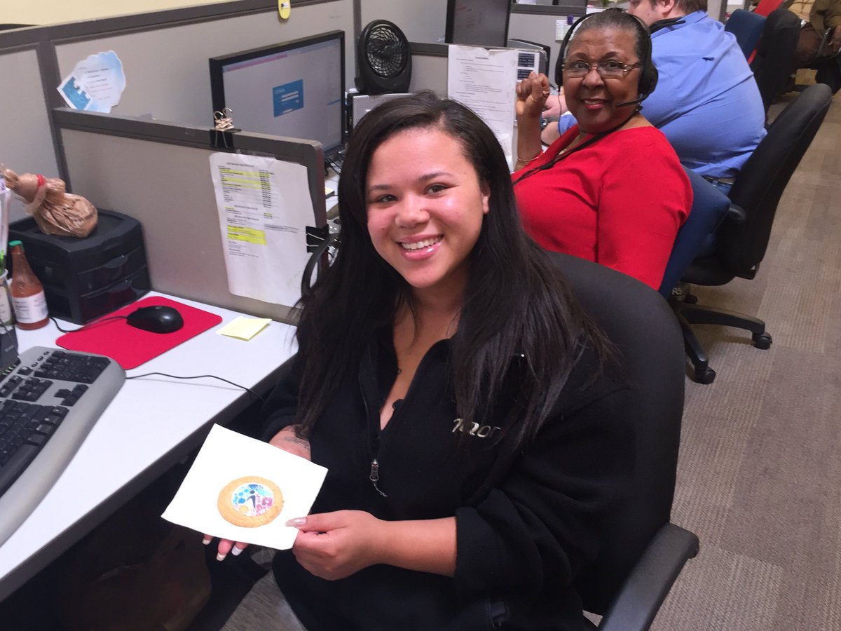 iQor's tweet photo. #iQorian Cookies: 1 part #Integrity 1 part #QustomerDedication always #Delicious #iQorianValuesWeek #iQorianValues https://t.co/nD6TFp1ZG8