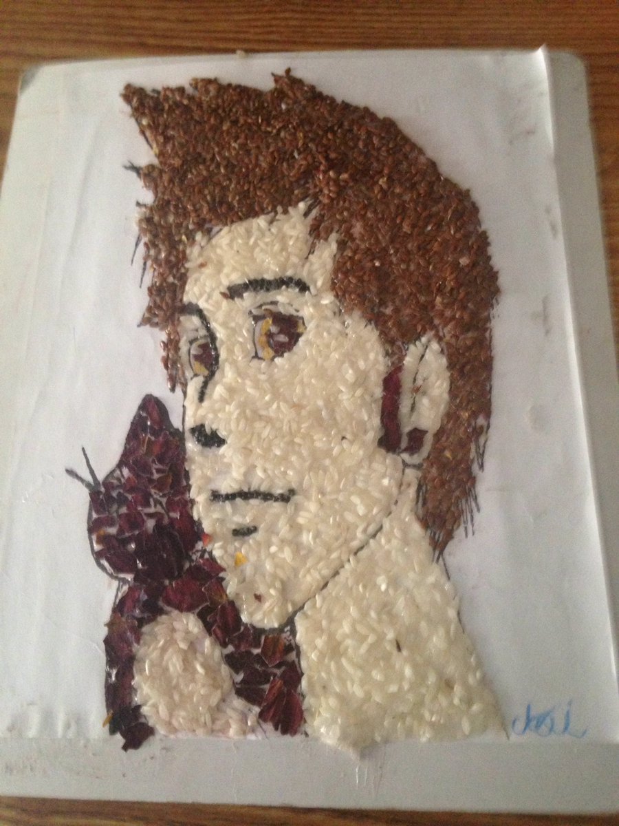 DuoMapachitas's tweet photo. @Rubiu5 es algo q hice con semillas y pétalos de rosa se q no me salió pero lo intente espero y te guste https://t.co/Eop1cwZn4z