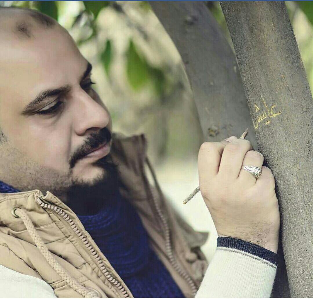 SRF___90's tweet photo. حسبالي العدد بي ثمره من يزود
وعن قلة الواحد تفرق الميه
بس تالي دركت طين الگلوب اصناف
والعشره الطويله تريد نوعيه
#يوميات_مگرود
#S_R_F https://t.co/A0h5zrzpm5