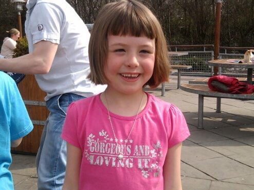 MissingAttack's tweet image. RT RT!! THESE PEOPLE ARE STILL MISSING! IF YOU HAVE SEEN THEM PLEASE CONTACT THE POLICE #Manchester