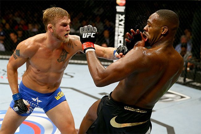 EyeOnGaming's tweet photo. Alexander Gustafsson vs Glover Teixeira Headline #ufcstockholm

READ MORE https://t.co/UJubtLJo8M

#MMA #betting #picks #odds #sportsbetting https://t.co/ntB8uBawBq