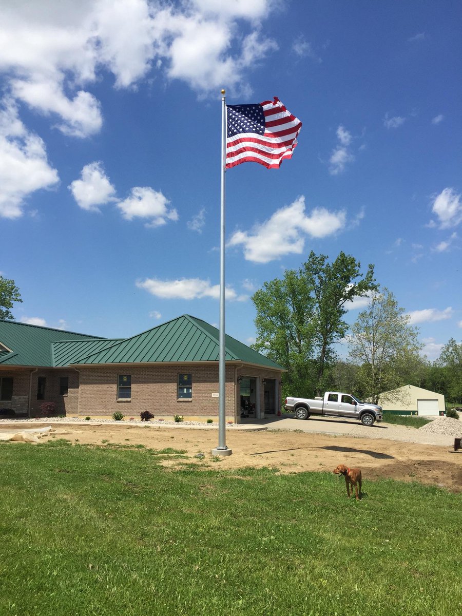 NatFlagCo's tweet image. Great day for flag flying. #FlyFreedom