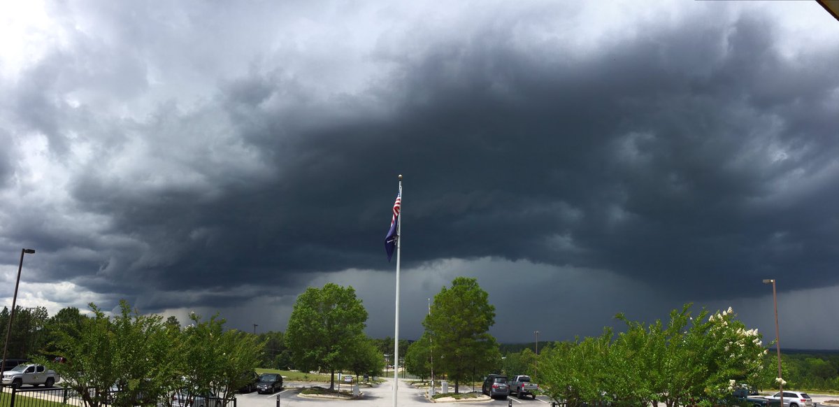 A_PhillipsWX's tweet photo. ⛈⛈⛈ #scwx https://t.co/snOUTTgadC