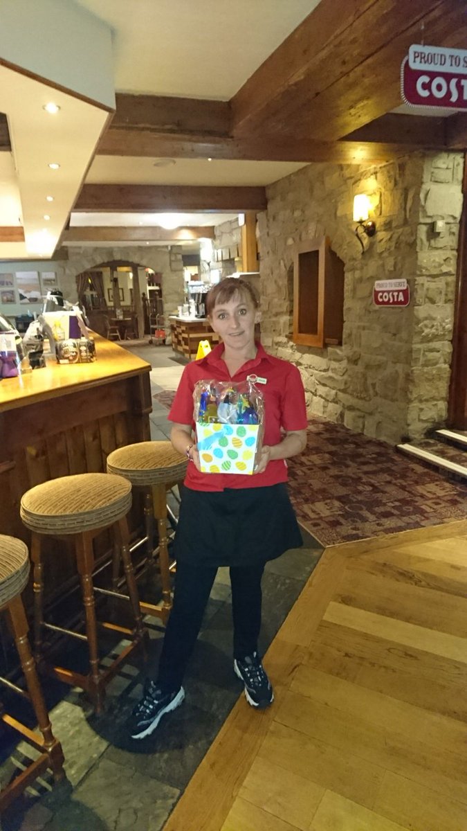 KincardineWayBF's tweet photo. @alastairhope @WeAreSUGM @elizadbrooks our fantastic team member maz winning another sales incentive#winning#smashingtargets#teamkincardine https://t.co/1kah31RBWy