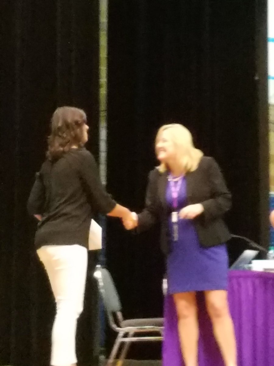 VioletElem's tweet photo. Celebrating Violet's POP staff of the year! We're proud to celebrate Donna Treneff and Linda Podgurski! #superviolet https://t.co/vu8neCmvGT