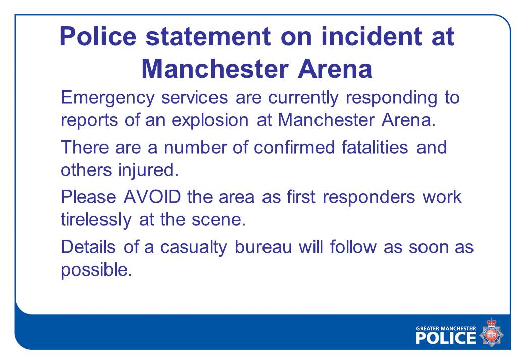 Royaume-Uni: au moins 19 morts et 50 blessés à Manchester après une explosion DAdyGWnXkAAvsWL