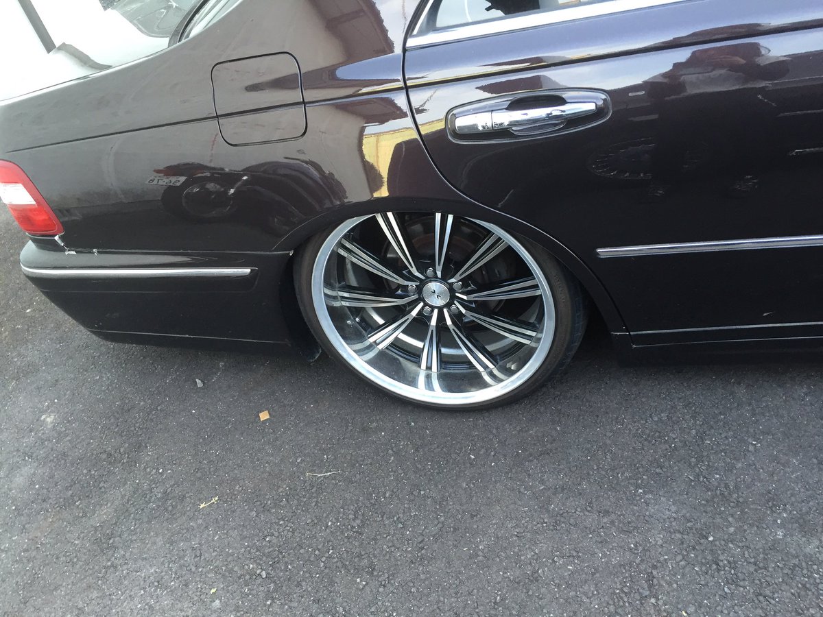 いのひ tweet media