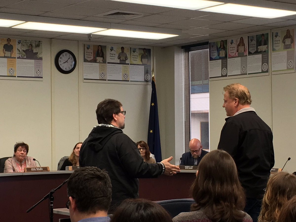 nfuerst2's tweet photo. @McDonaldStewart honors @AKTEACH_Program's Phil Johnson as retires after 25 years of service @kibsd https://t.co/0QcDpHJmoi