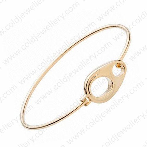 ColdJewellery's tweet photo. Simple wire bangle
#coldjewellery #wirebangle #simplebangle #stainlesssteelbangle #jewelry #jewelrychianmanufacture
https://t.co/ygp470h58Y https://t.co/4o7HtC3fZa