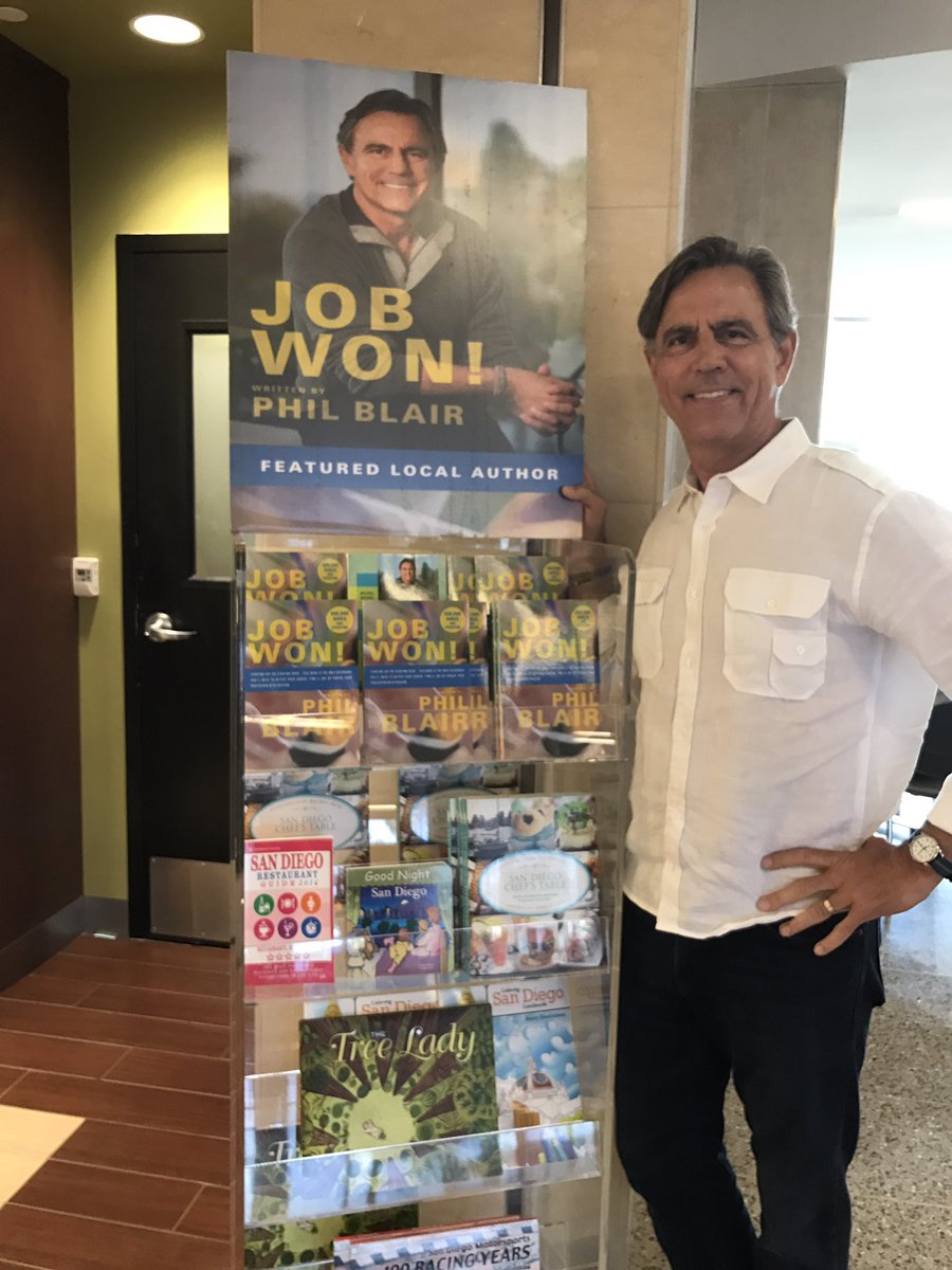 PhilManpowerSD's tweet photo. A great way to make your plane time valuable. @SanDiegoAirport book store! Make your #time #count #JobWon #Careeradvice #makeachange https://t.co/oXqQZZr5iu