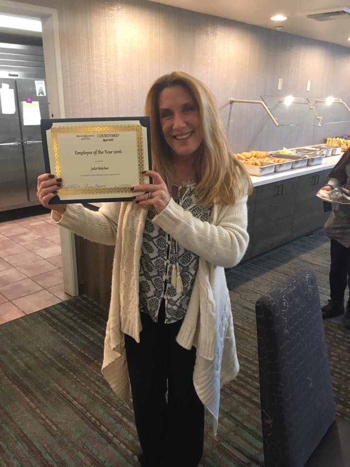 PacificaHost's tweet photo. Another #servicefanatics shout-out goes to Julie Melcher at the Residence Inn Henderson Green Valley for winning 2017 Employee of the Year https://t.co/B5OZcNMtQh