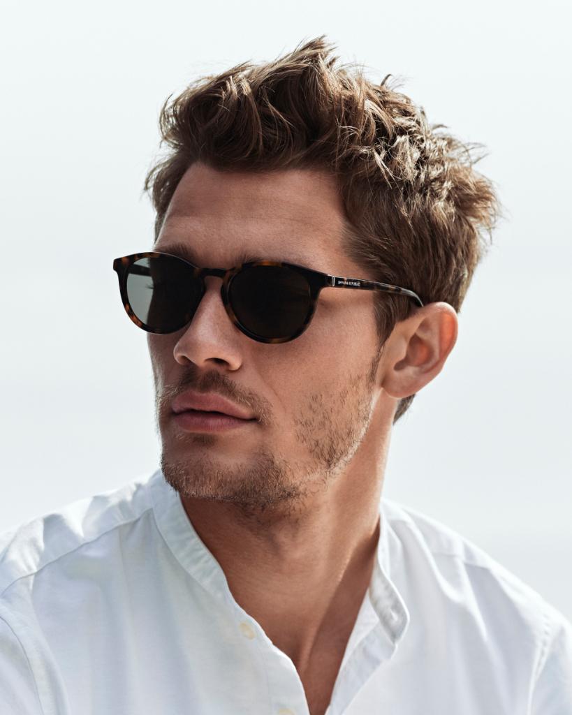 Banana Republic on X: 100% UV protection with frames that look like  this. Can't live without the Johnny Sunglasses.   #BRMens  / X