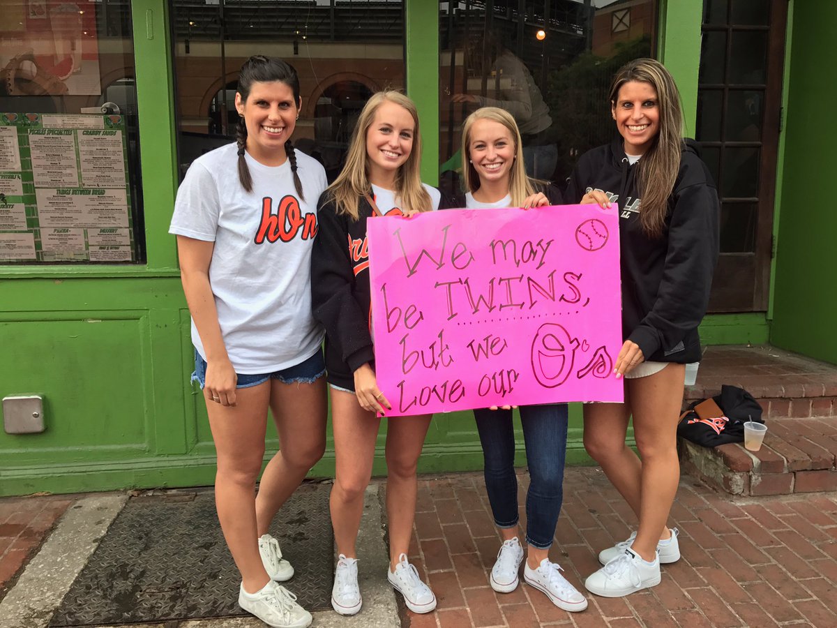 Laura Giever tweet media