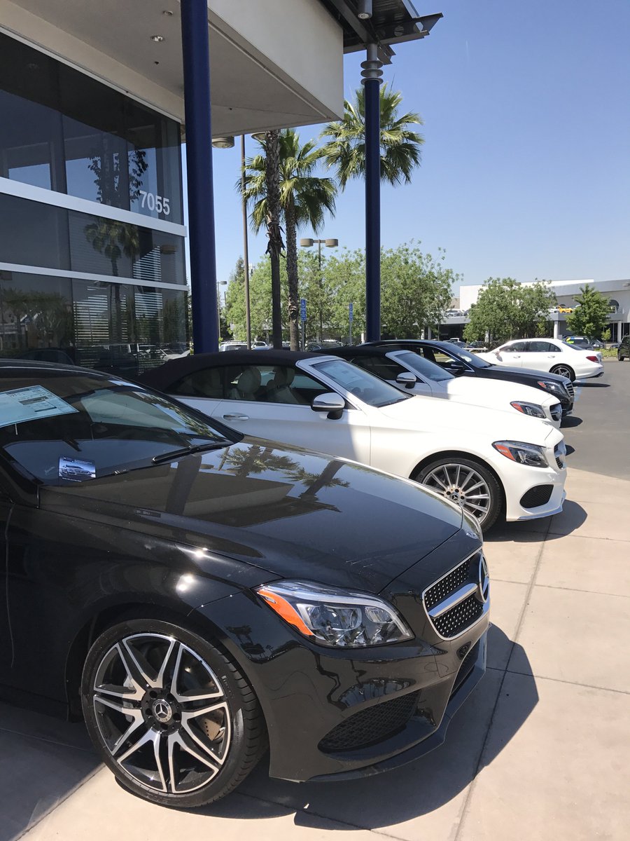 FresnoMercedes's tweet photo. Spend your summer cruising around CA in your dream Mercedes-Benz! Where would you go on your first adventure? https://t.co/aahbwGo4O5 https://t.co/x32NBgTtPP