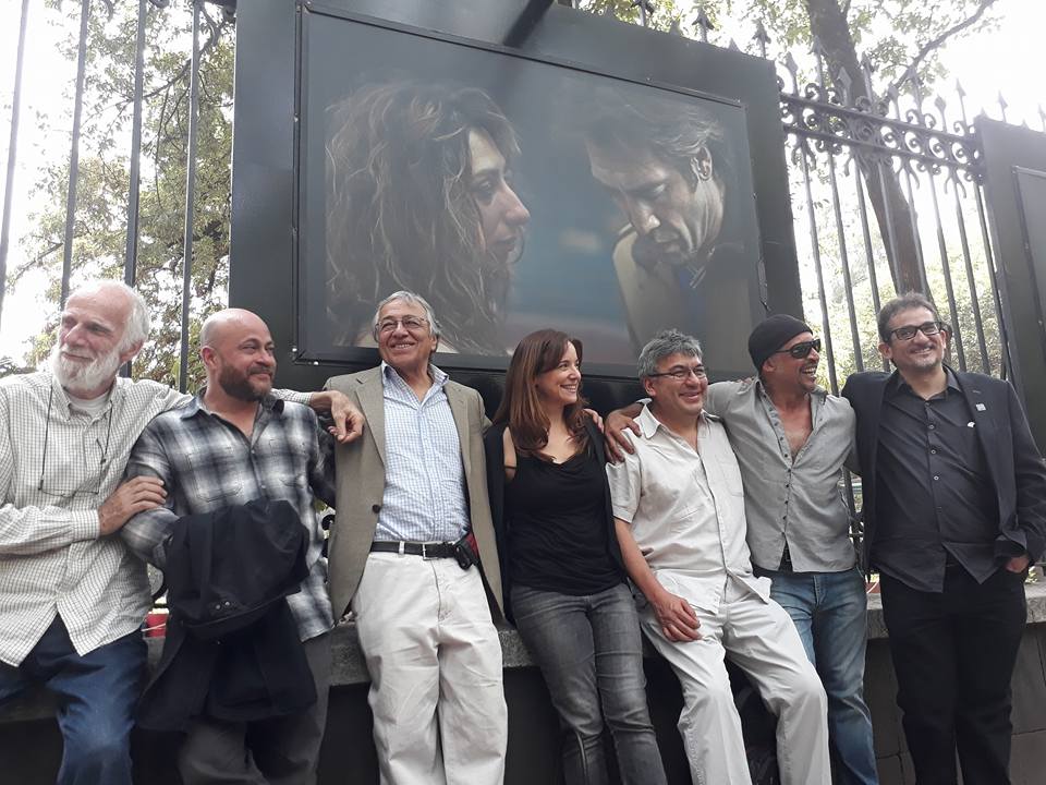 AMC_Cinefoto's tweet photo. Infinitas gracias a la @AcademiaCineMx por la exposición La luz del Ariel. Cinefotógrafos ganadores en las Rejas de Chapultepec https://t.co/QoclSPqWTZ