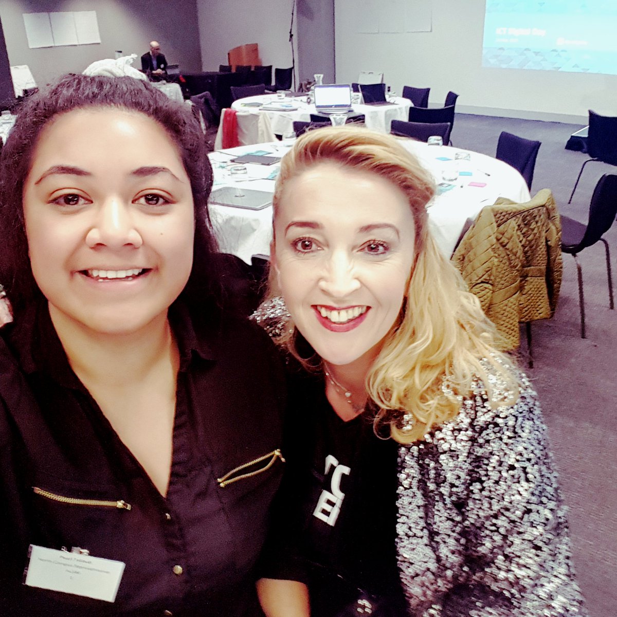 LisaMullions's tweet photo. With this wonderful BHSc Nursing student Pearl: I want to be a volunteer Nurse & help people who need it most. #autdigiday 2017 https://t.co/5rqX5tgF9c