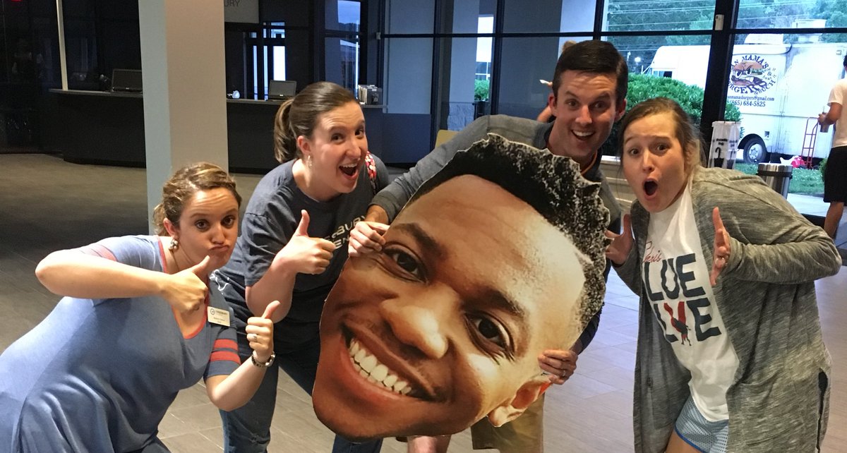 ABCmrs's tweet photo. We love you, @Chrisbluelive! #Im4Chris #TeamChrisBlue #TeamAlicia #family #smallgroupstrong @Cokesburytv https://t.co/EQeq9lIhd6