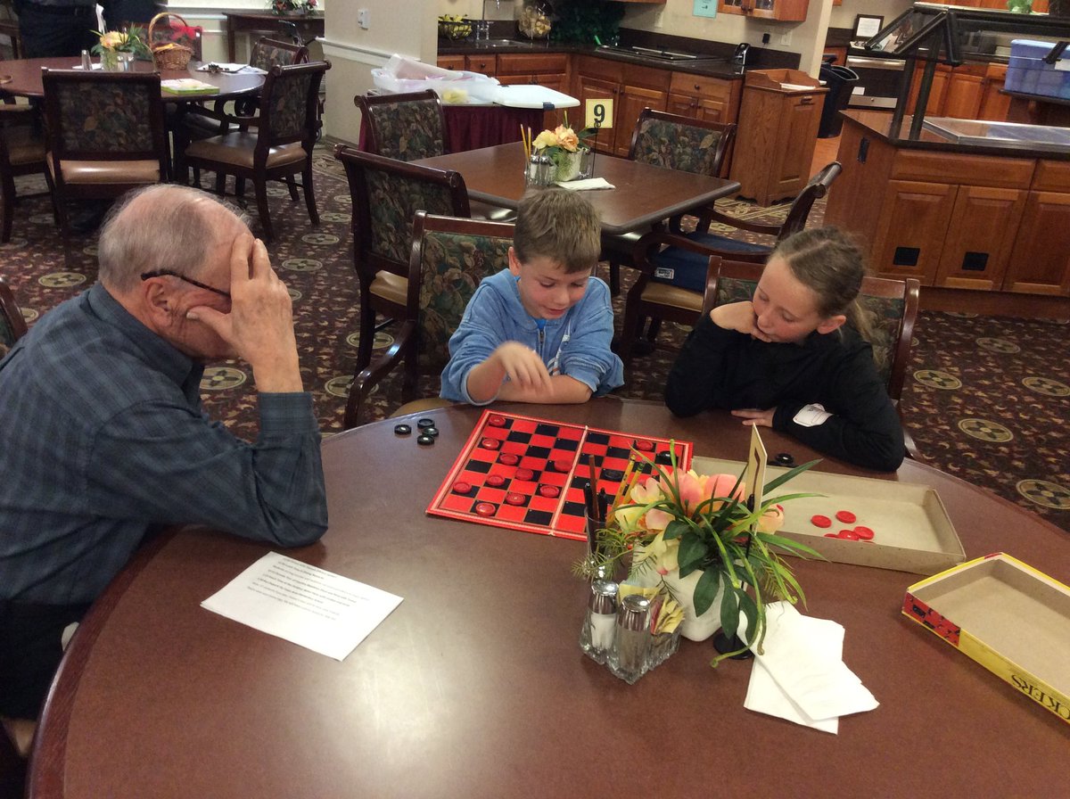 freese816's tweet photo. Country Meadows field trip @fawnarearocks #bestday #crossinggenerations https://t.co/virDAXOGl5