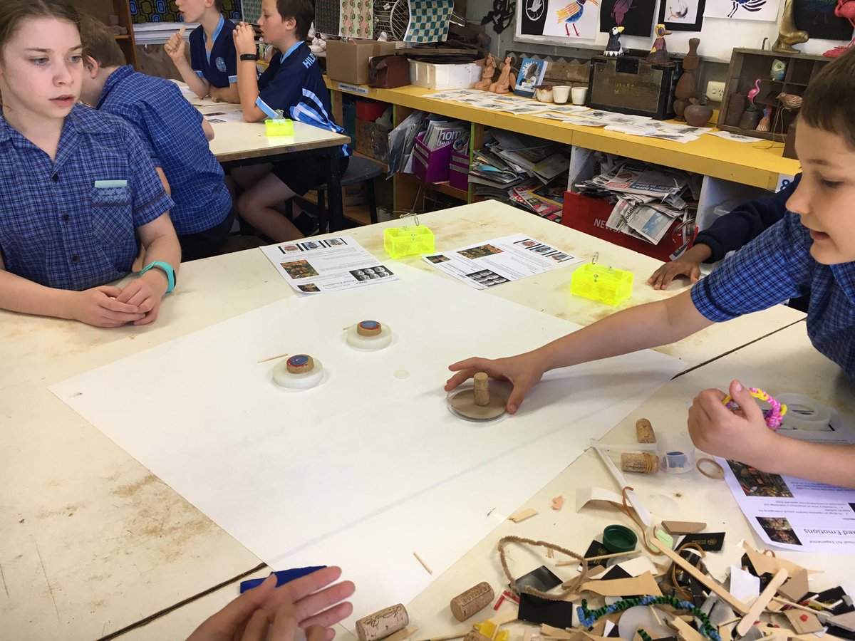 HilderRdSS's tweet photo. Enjoying visit to The Gap State High creating faces from recycled materials https://t.co/K68ExvWof8