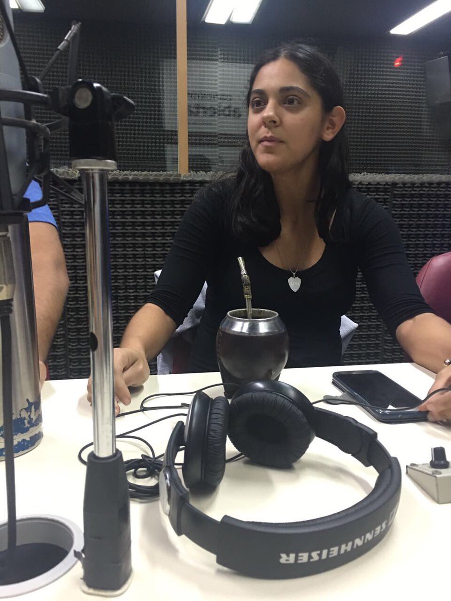 FemeninoAFA's tweet photo. #ElFemeninoRadio El #Programa76 está a pleno con las jugadoras de @DepMoronOficial en @conexionabierta https://t.co/7K91jz9R2n
