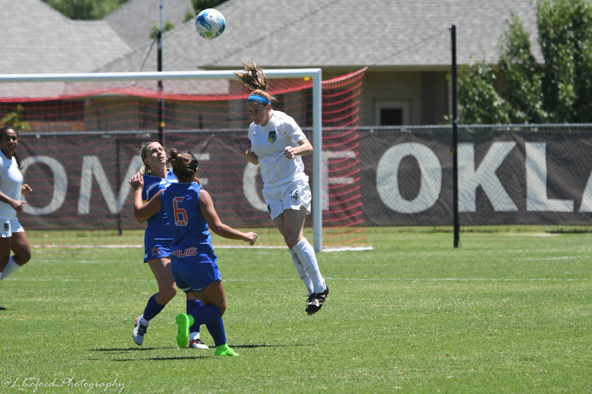 LenaKofoed's tweet photo. @OklahomaCityFC #WPSL #OKCFC  #TexasSpursFC   #SportsPhotography https://t.co/WZ9c0vauKu