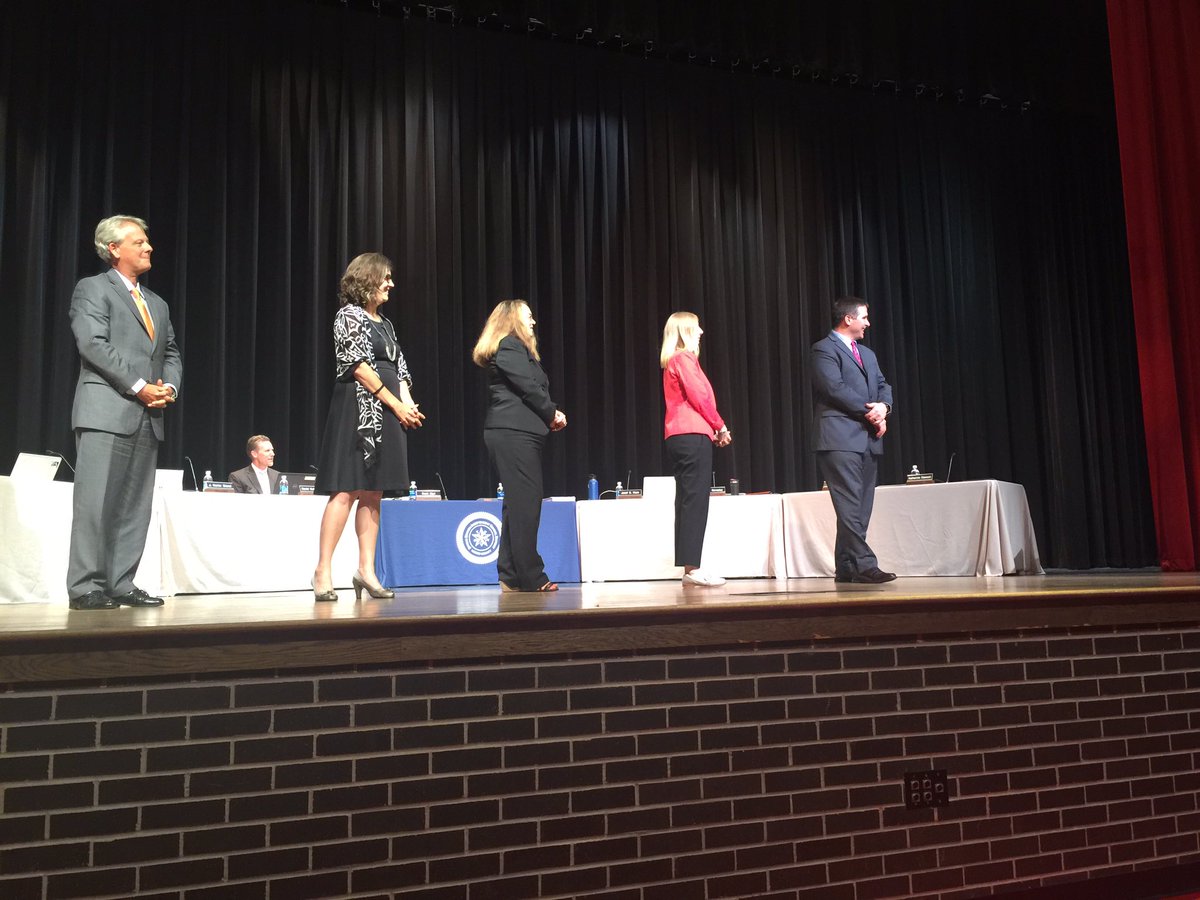 Jennifer Blaine tweet media