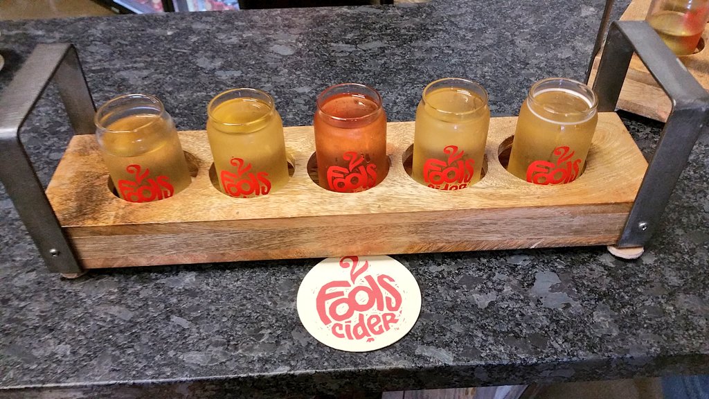 DonatoDebbie's tweet photo. Who knew cider came in so many flavors? 8 currently on tap at #2foolscider enjoyed this flight which included a rose & an apple pie cider https://t.co/lYpD2ioLgv