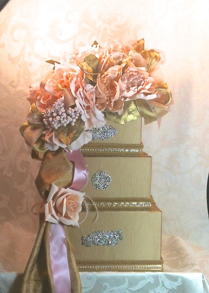 MaryAnnBaskoff's tweet photo. Wedding Card Box Gold and Diamond Wedding Card Box, Secur… https://t.co/uLH9jU85QN #WrapsodyandInk #WeddingGiftBox https://t.co/d80NbYwMoT