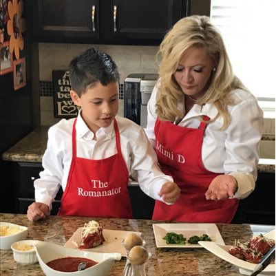MimiDMeatballs's tweet photo. #NewProfilePic @MimiDMeatballs @GuyFieri #italian #MiMiD https://t.co/L5QC2CYB3R
