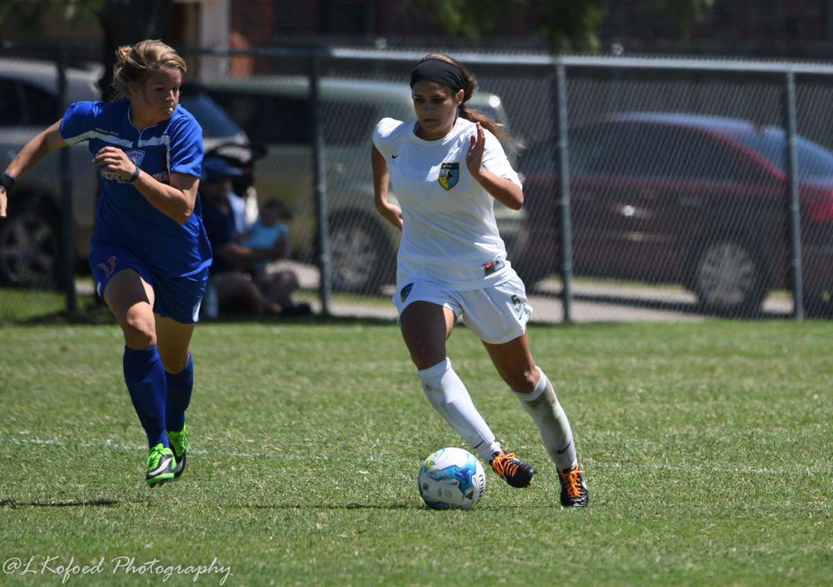 LenaKofoed's tweet photo. @OklahomaCityFC #WPSL #OKCFC  #TexasSpursFC   #SportsPhotography https://t.co/pbc8feeFMQ