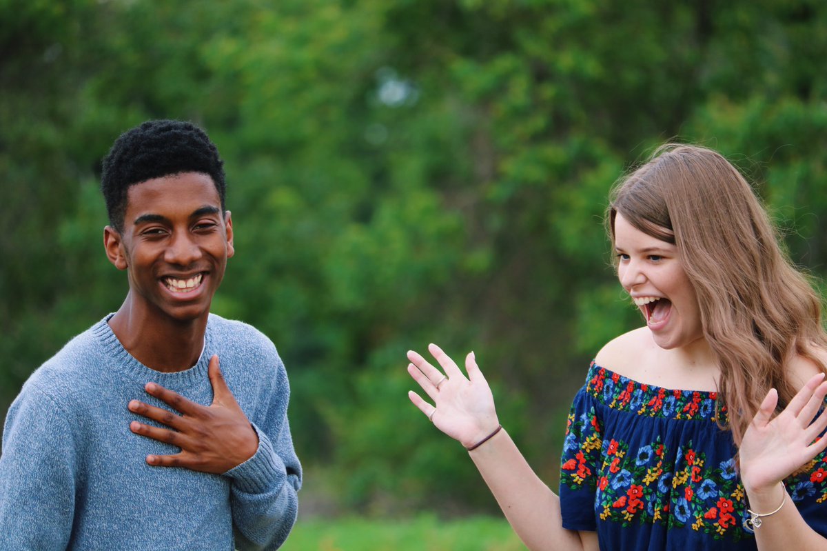 aalligwen's tweet photo. We'll go the extra mile to make you smile!! Vote Allison Asplin and Ben Perry for Marcus Choir President and Vice President!!💛 https://t.co/ybw4mCDijg