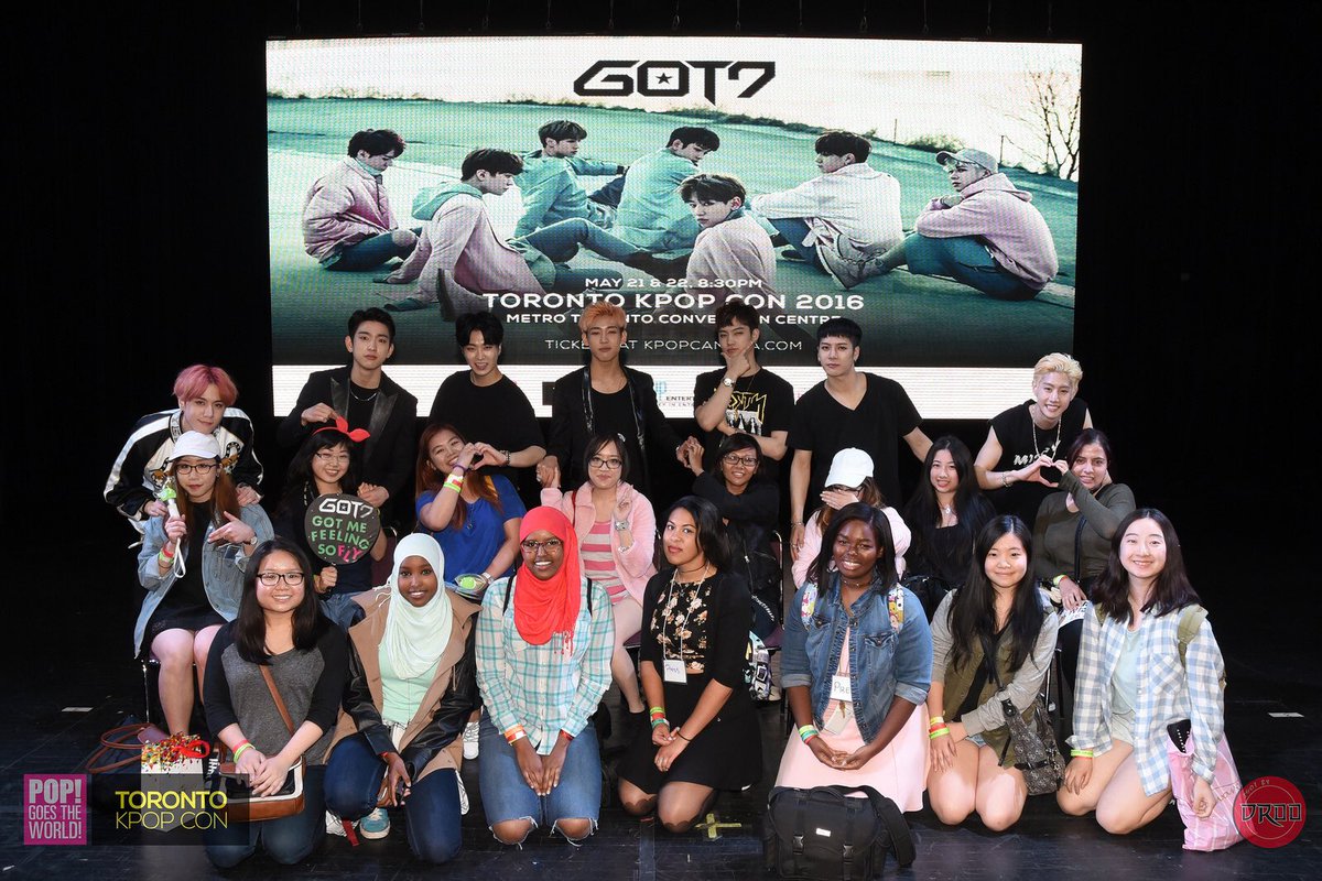 dalnimjae_'s tweet photo. Exactly a year, my dreams came true ❤ Happy Anniversary, 영재 오빠~ ㅋㅋ 사랑해요~~ #GOT7 #갓세븐 #DAY6 #TKC16 @GOTYJ_Ars_Vita https://t.co/FDvCT3YfCM