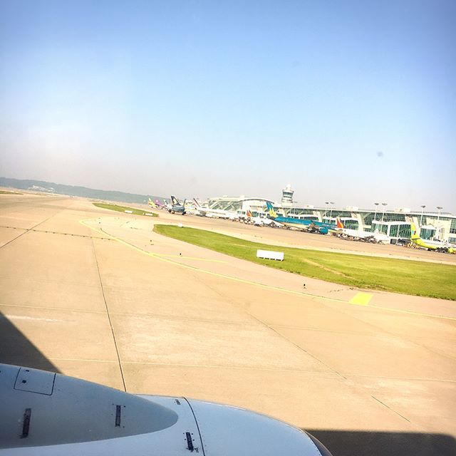 FiestarIntl's tweet photo. [LINSTAGRAM] Departure from Fukuoka!
#Fukuoka #japan #Healingtime #trip #familytrip #lovely #familyvacation https://t.co/5Zh62no4SF https://t.co/hRY6gyVy1s