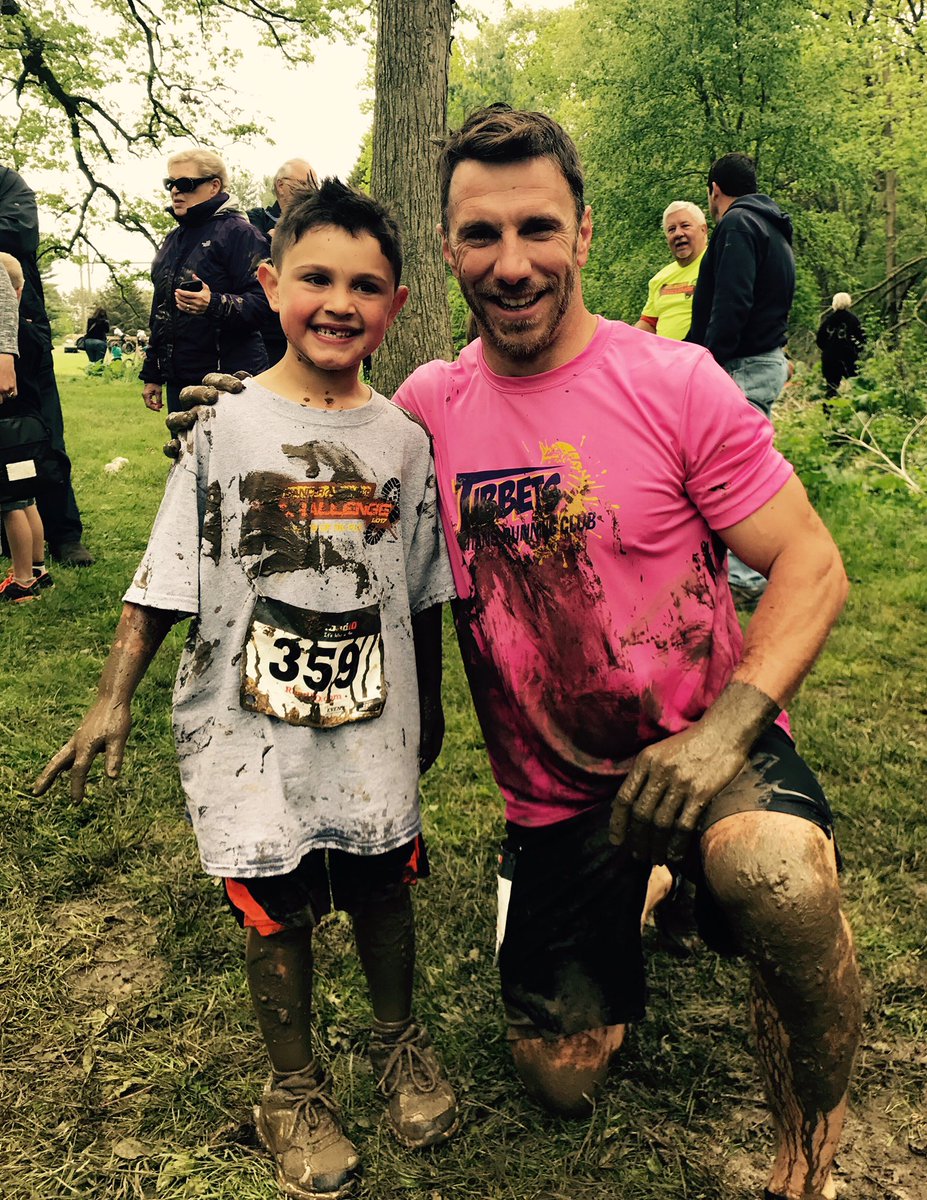 Global_PhyEd's tweet photo. Such a great time at the #Cancerassaultchallenge!!
#qpe in the community! https://t.co/CbvEwR51wv