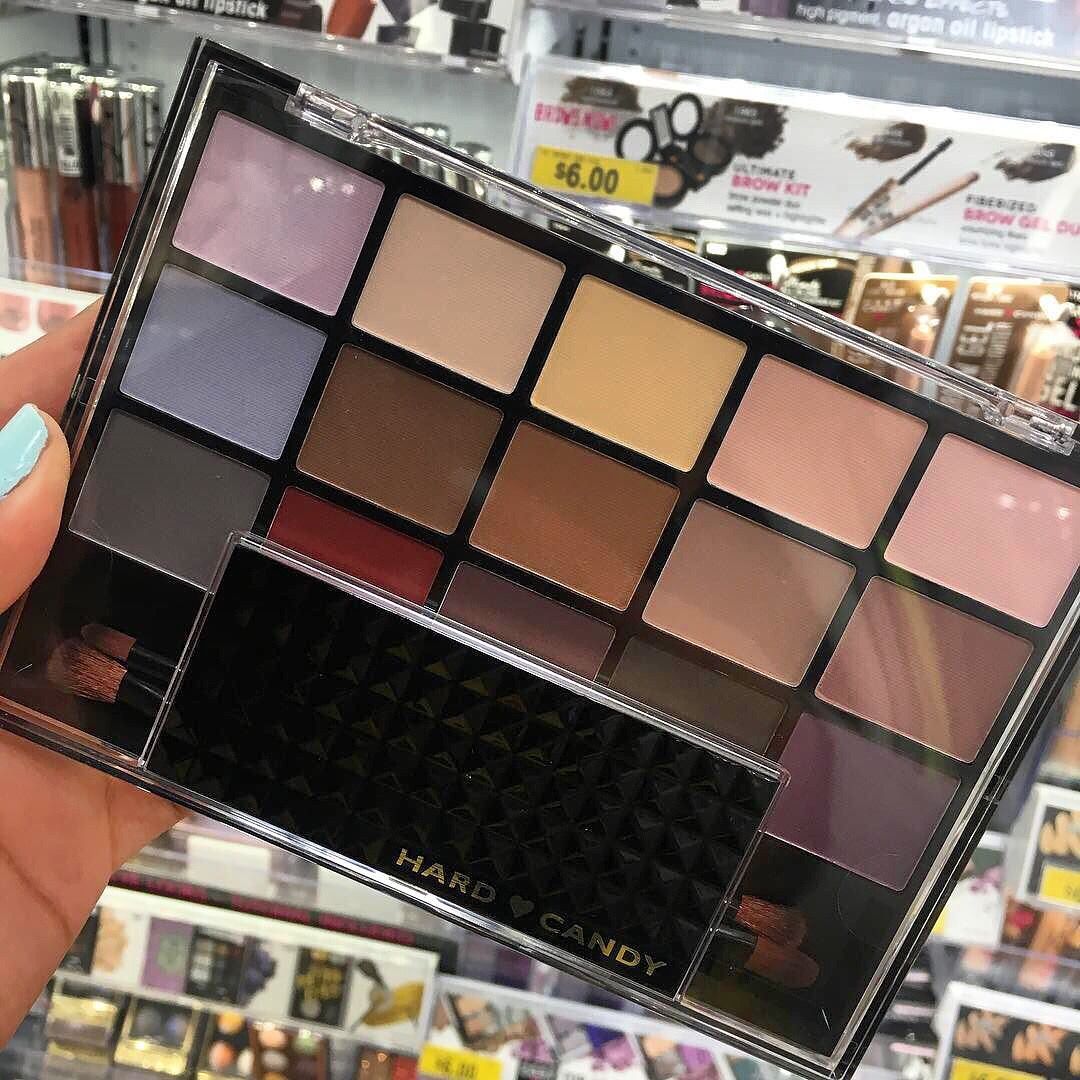 HardCandyLife's tweet image. Go from simple to smokey with the #mattepalette! 
📸 by @alexisjayda
#hardcandylife