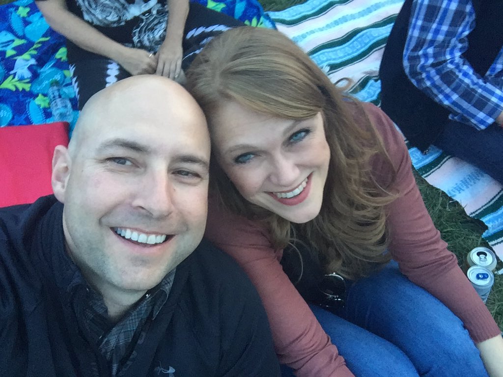 mlejong's tweet photo. OAR and Train #amplivefeed https://t.co/2SKxdVDNzn