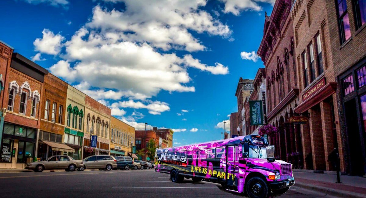 partybusX's tweet photo. #Xperience #Faribault #PartyBus https://t.co/pBUQabK9LL