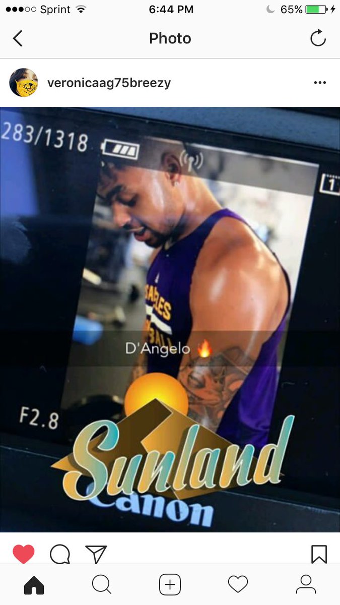 LakerBinge's tweet photo. Ahhh but the media and people on twitter and fake laker fans say "he doesnt work hard" "get in the gym" "hes lazy" "hes too slow." https://t.co/NYhZ4hmZcS
