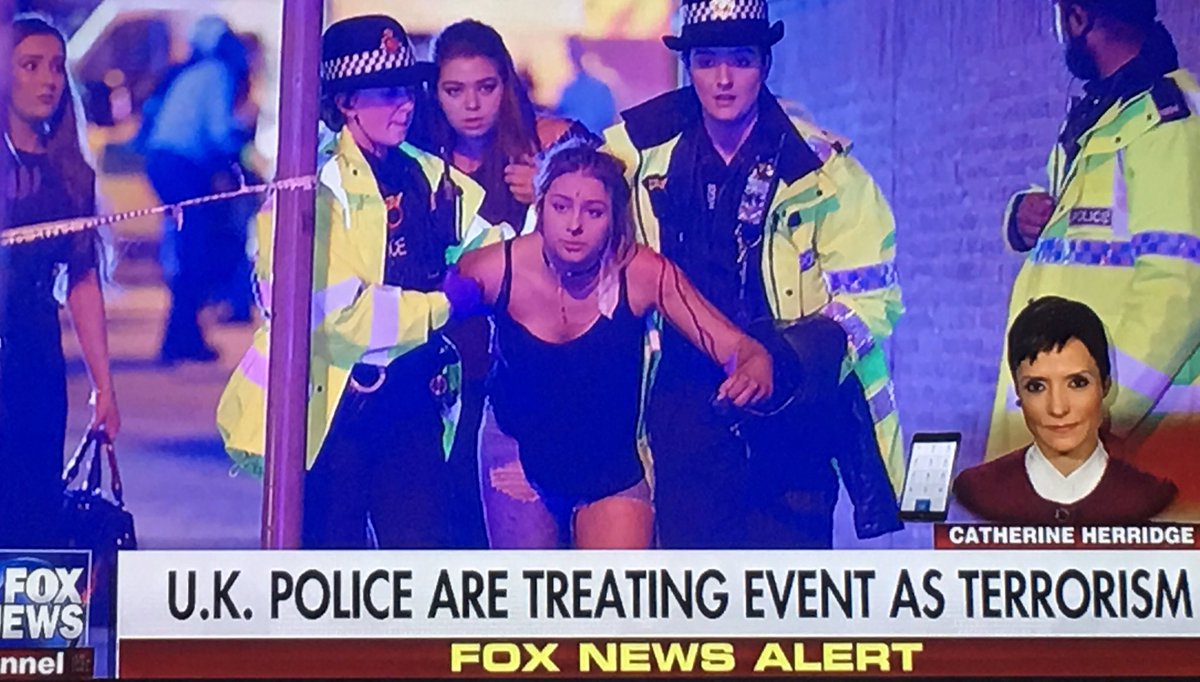 DrEstella's tweet photo. My deepest condolences to the families of the 19 lives lost at #ArianaGrande concert at #ManchesterStadium ! Prayers to the wounded ❣️ https://t.co/Idu5h2hMVR