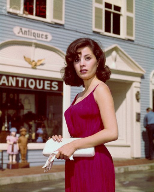 Happy 75th birthday to Barbara Parkins! 