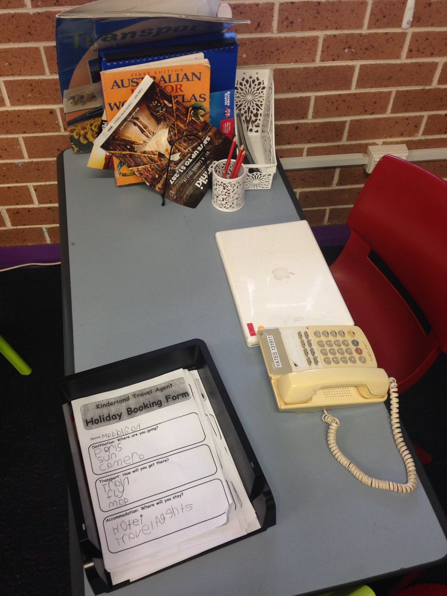MissBWaddell's tweet photo. A discovery pod in Kindy used to engage and investigate. How fun! #acuedu_p https://t.co/8Lp4Le9Vce