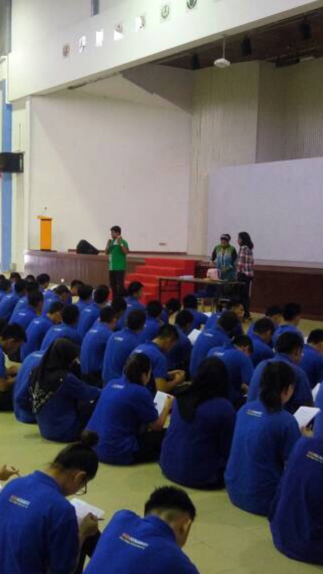 PBSSamarahan's tweet photo. Researchers from UMS Labuan doing servey about factors that leads to students' satisfaction @IKBNtransform @wasitahmy @razalimhd61 https://t.co/aHJtKybuhM